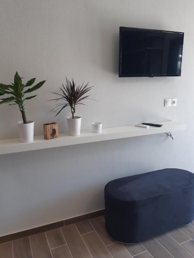 Studio Wilem Sarti Bagian luar foto