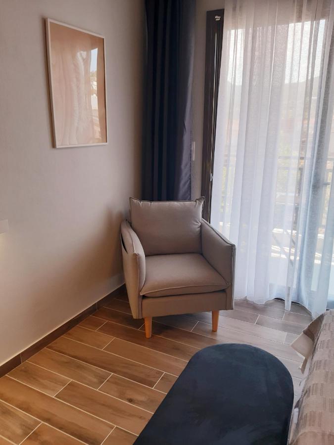 Studio Wilem Sarti Bagian luar foto